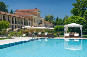 Отель Relais Monaco Country Hotel & Spa  Моглиано Венето